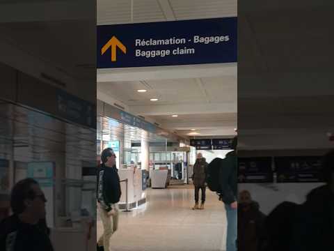 Video: Lapangan terbang di Montreal