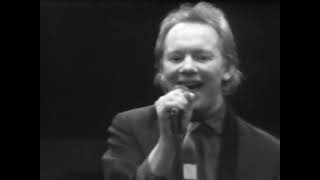 Joe Jackson - On Your Radio - 2/15/1980 - Capitol Theatre