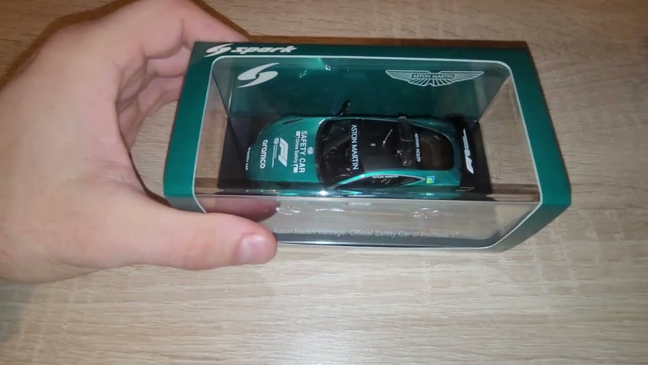 Spark 2023 F1 Safety Car - Aston Martin Vantage - Short review