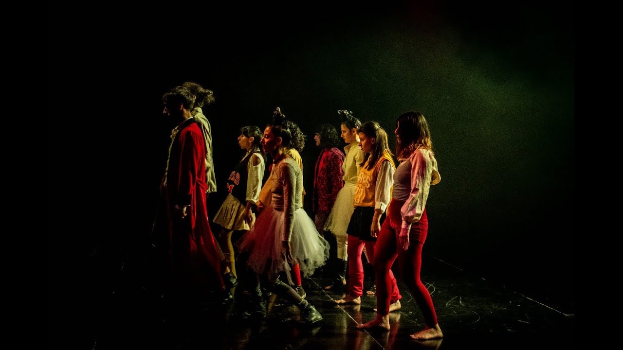 Deshabita (Obra de circo contemporáneo)