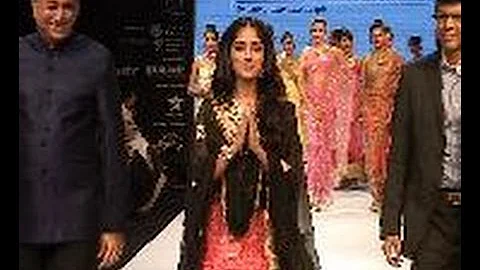 Yami Gautam On Ramp At IIJW 2012