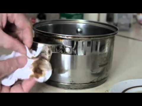 Чистим кастрюлю с помощью очиститель для духовок AMWAY™ - YouTube