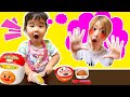 ママのためにいろちゃんがアンパンマンの炊飯器でご飯をつくるよ！　シューッとたけたよ！おしゃべりすいはんきと元気100ばい和食セット　おままごと　寸劇　２歳