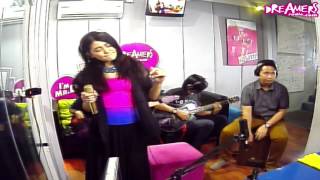 Download Lagu Fridaykustik With Indah Dewi Pertiwi - Curiga MP3