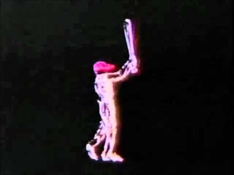 Classic Sesame Street - ¡Él juega beisbol!