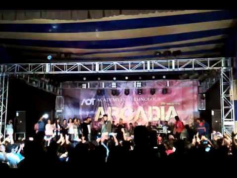 Sukhvinder Singh live performance at AOT ARCADIA 2K16 Part   2