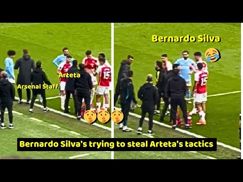 Bernardo Silva&#39;s funny action trying to steal Arteta&#39;s tactics in match Man City Vs Arsenal