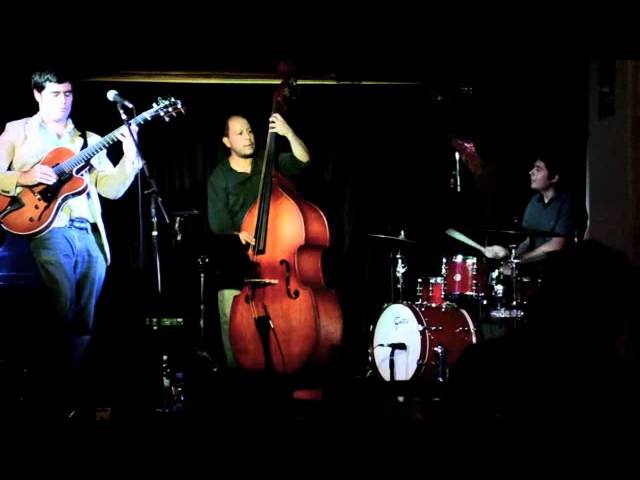 Παρακολούθηση Davy Mooney: Stutter Step live in Mexico City στο YouTube Παρακολούθηση Davy Mooney: Stutter Step live in Mexico City στο YouTube