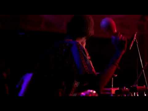 African yard / Meropa ya taela