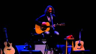 Video thumbnail of "Chris Cornell live @ Teatro Romano (VR): Can't Change Me (acustic)"