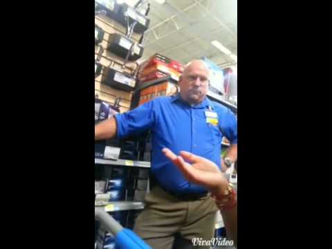 Sh** that happens in walmart !!!