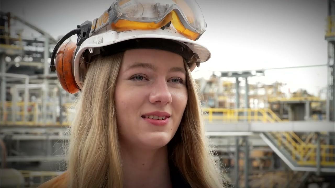 Process operator. Process operator