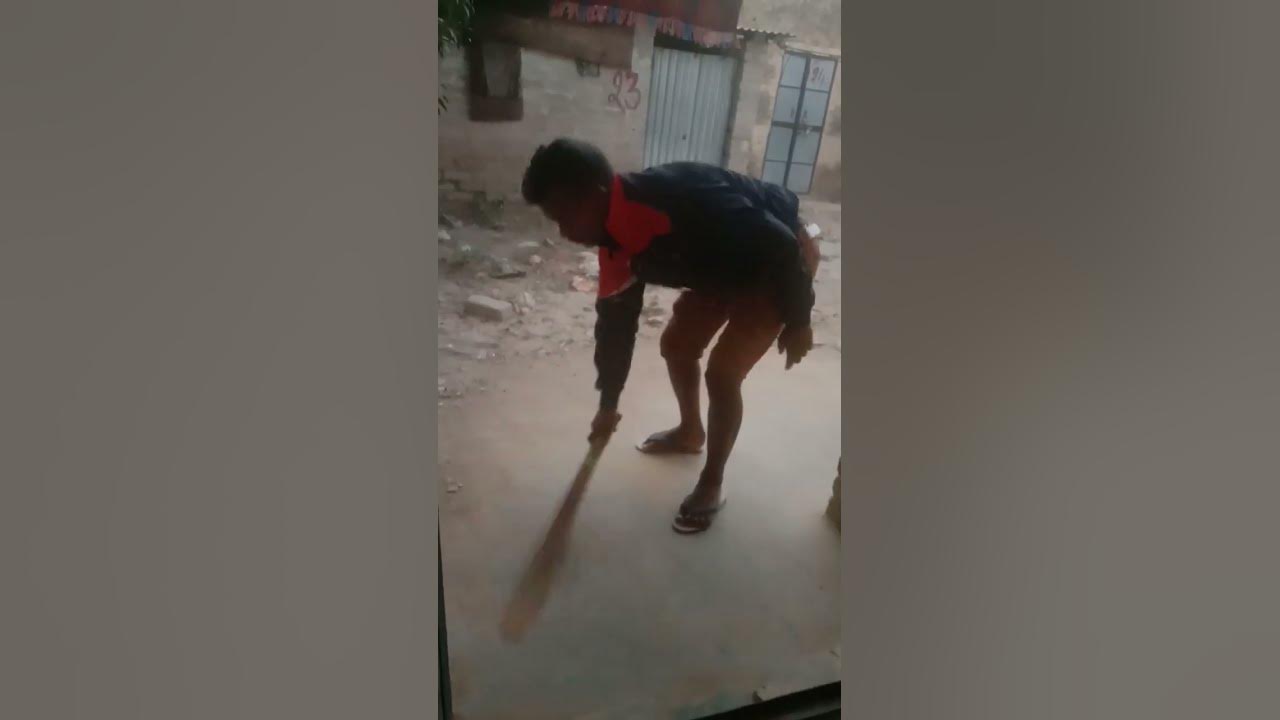 ham-log-ka-room-lal-ladka-ka-video-achcha-hai-to-share-karen-comment