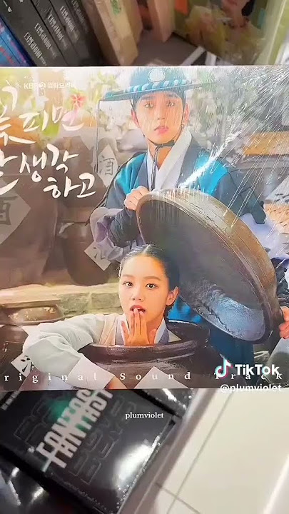 Wahh keren banget nih ada album drakor jadi pengen punya🤩🥲 #film #kdrama #kdramaschool #koreandrama