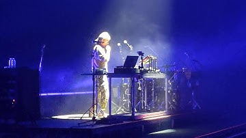 Logics unreleased song from COADM tour