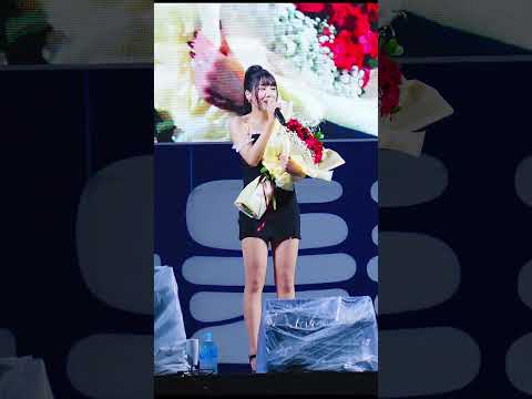 생일 축하해준 영남대에 감사해 하는 권은비 @230926 <strong>영남대</strong> 직캠