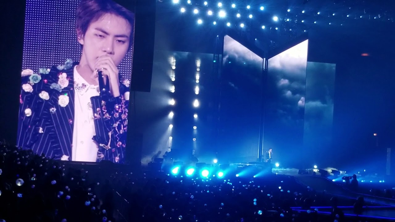 BTS Epiphany live in chicago