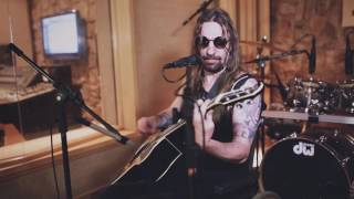 Download Lagu Ramonera - Here Today Gone Tomorrow (Ramones Tribute - Acoustic Live In Studio) MP3 Download Lagu Ramonera - Here Today Gone Tomorrow (Ramones Tribute - Acoustic Live In Studio) MP3