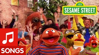 Sesame Street: Ernie Change The Plan Song