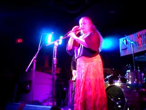 Delannah Gail Bowen at White Rock blues society 20...