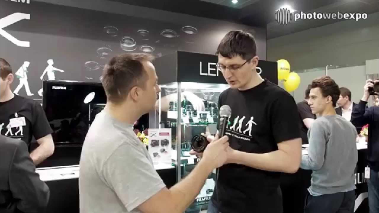 Фотовебэкспо новости. Стенд для интервью. Videographer logo. Фотовебэкспо новости. Photowebexpo.
