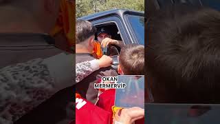 Barış Alper Yılmaz’a çocuklardan büyük ilgi. #barışalperyılmaz #okanmermer #galatasaray #cimbom