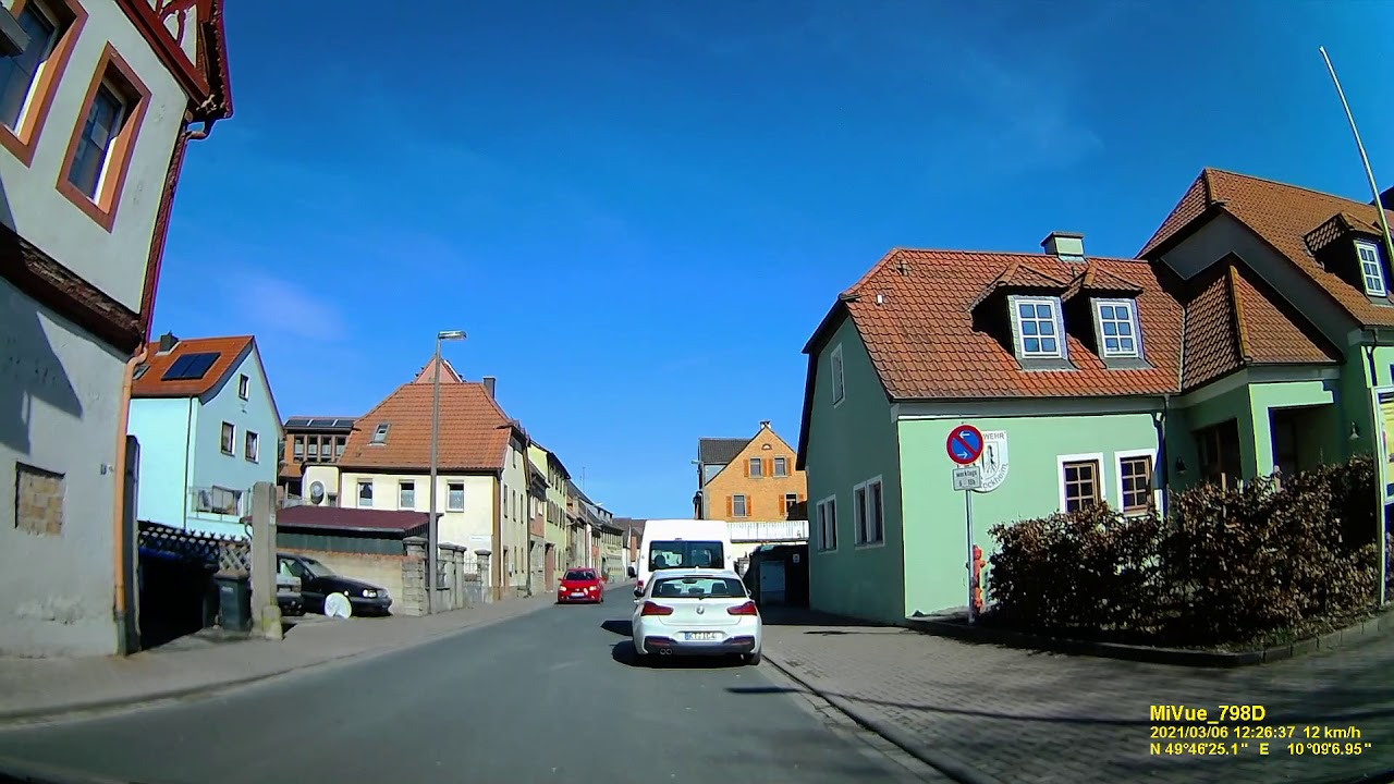 D: Gemeinde Mainstockheim. Landkreis Kitzingen. Fahrt durch den Ort. März 2021