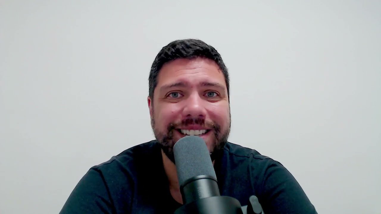 O que ninguém te conta sobre estudar enquanto trabalha o dia inteiro