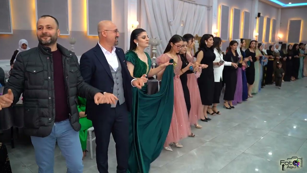 CEMAL & DÜNYA KAPLAN AİLESİ GÖRKEMLİ NİŞANI - 01