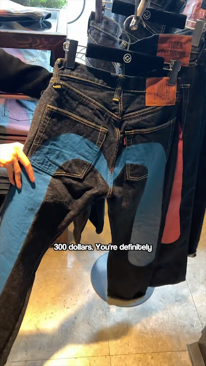 Young millennials will remember this denim brand!