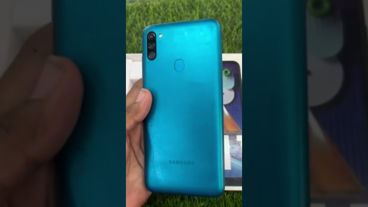 Samsung M11 4/64 with bill box  charger 