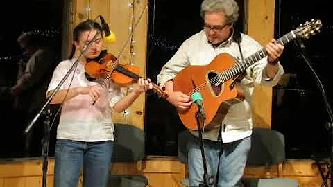 "Fiddoodlin'" performed by Maria McArthur and Raul...