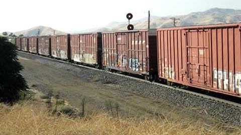 Southbound BNSF Railroad mixed freight train just below Tehachapi Loop 9-2011