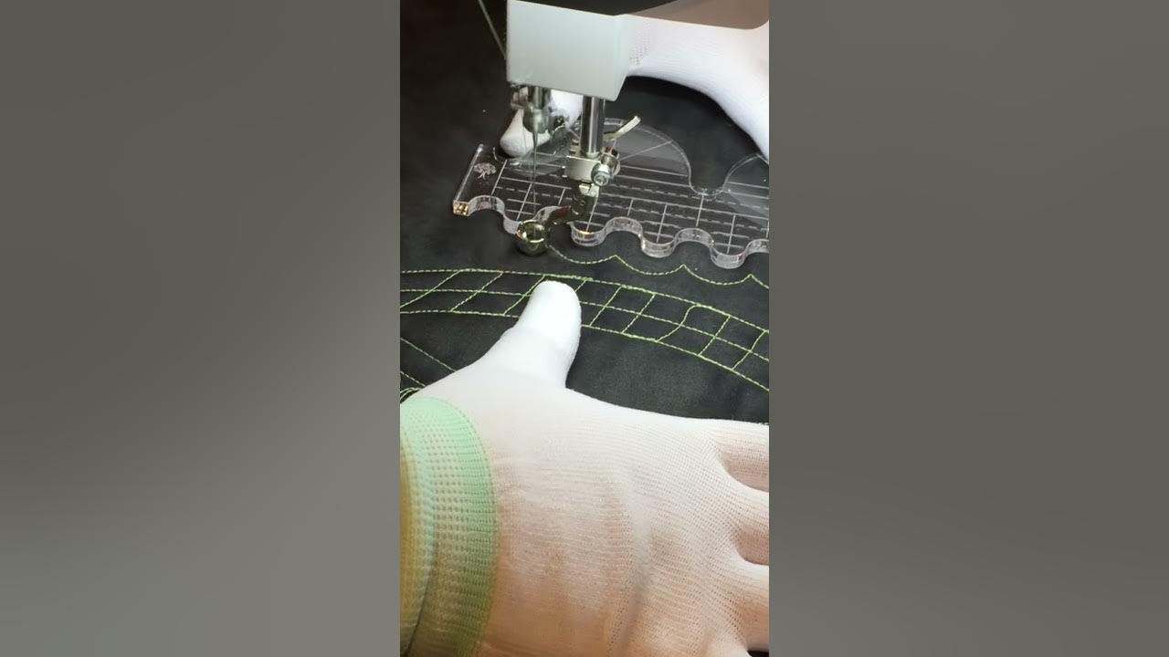 Bernina Q20 quilting with rulers YouTube