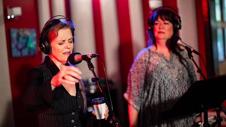 Tierney Sutton & Ann Hampton Callaway | KNKX Studi...
