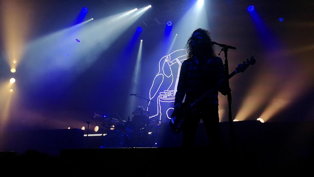 Catfish and the Bottlemen Soundcheck, live Barcelona 14/5/19 YouTube