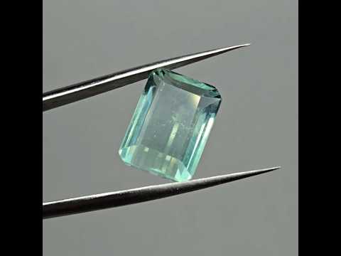 Флюорит – ювелірна вставка 9,3 ct природний камінь ювелірної якості для виготовлення прикрас, видео 1