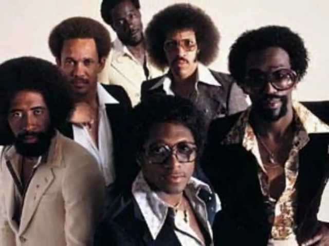 COMMODORES - BRICK HOUSE-7'