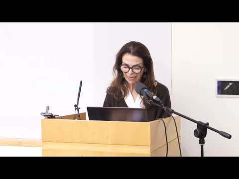 Vivian Liska | The Plot of Female Bonding