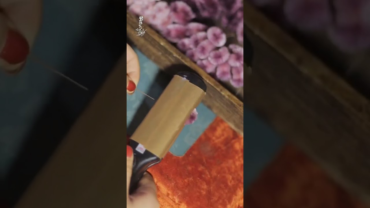 This velvet flower technique has over 1000 years of history, DIY kit in bio, so fun to try it out🥳