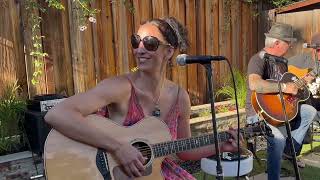 Love Love Love (Alexandra Christ)