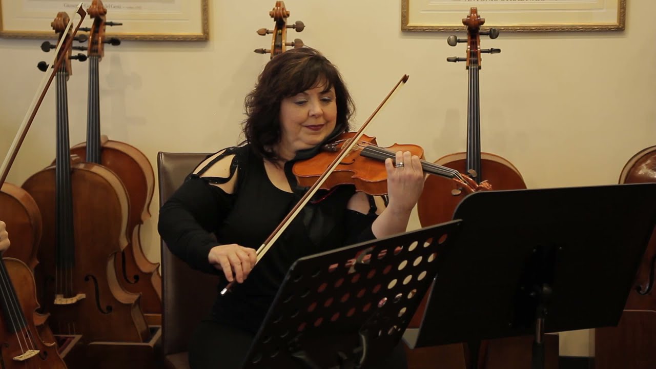 Celebrating Women Luthiers