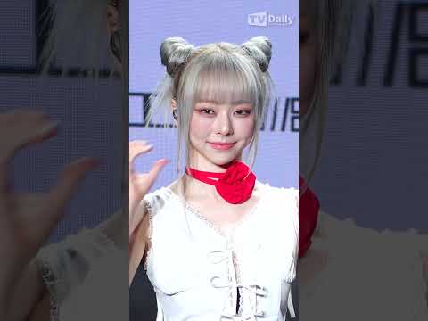 #루셈블 #비비 &amp;#39;맏내 언니의 깜찍한 뿌까머리&amp;#39; #Loossemble #VIVI #TTYL #Showcase #KPOP #IDOL #shorts
