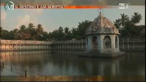 Le Foglie del Destino, Voyager in India