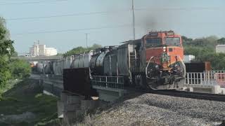 LONG BNSF Train | Fort Worth, Texas