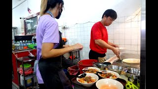 Taste Of Sarawak || Super Delicious Red Kolo Mee and Various types of traditional cakes