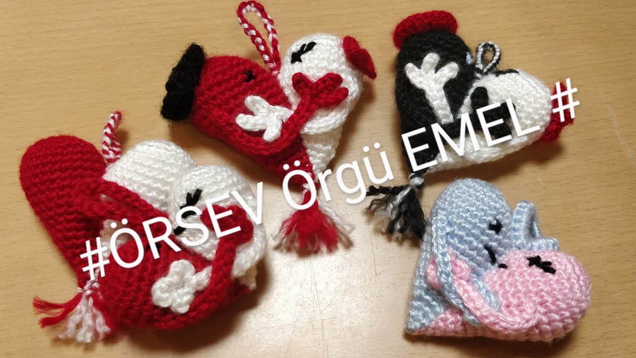 Amigurumi, sarılan kalp anaktarlık.Şapkalı, kurdelalı, püsküllü.🌹1 günde 2 tane ör,sat,hediye et.💓