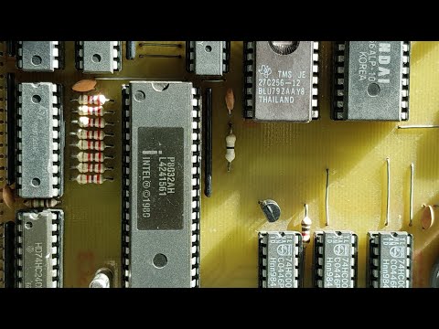80C32/8052AH-BASIC single-board computer