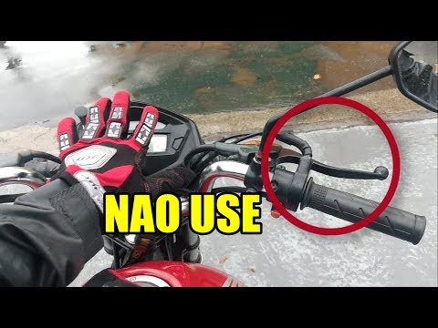 Vídeo: Qual freio está na frente da moto?