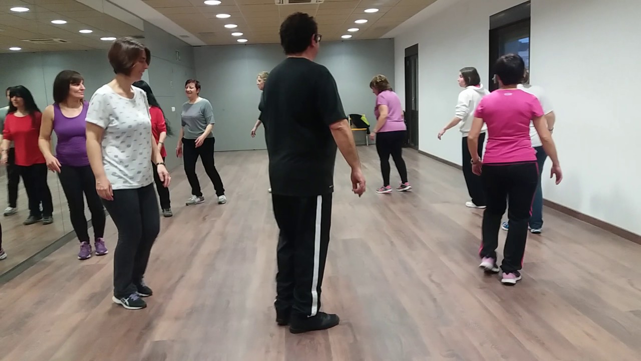Grupo Danzas Tambarria. Curso danzas Navarras.